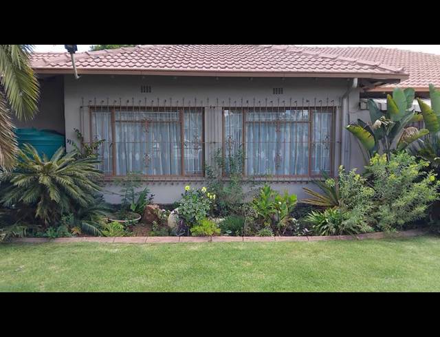 4 BEDROOM PROPERTY TO RENT IN ELSPARK